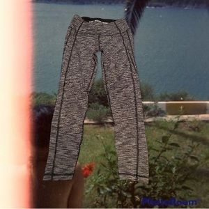 victoria sport leggings